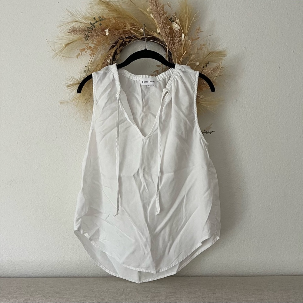 Bella Dahl Sleeveless Shirred Neck Top in White Tencel Lyocell